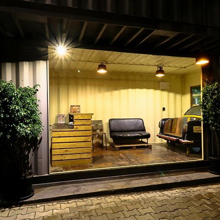 Beach Box Hotel Baga Gosavvy Collection Εξωτερικό φωτογραφία